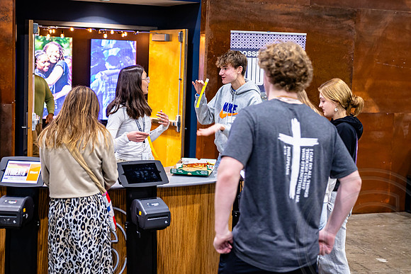 GoReachYrPplWk5_JimGormley_102325-7938