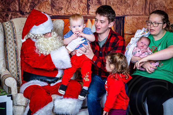 BreakfastSantaGivaudan_2025_JimGormley_121325-9039