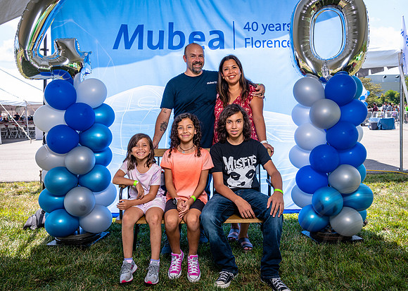 Mubea 40th_JimGormley_082722-1013