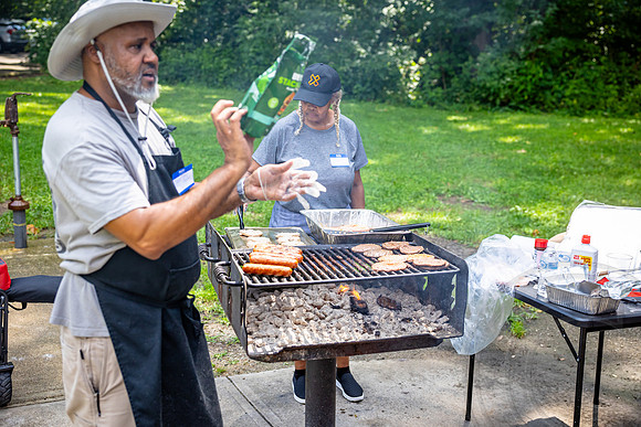 SC PicnicSWoods_JimGormley_080826-6814