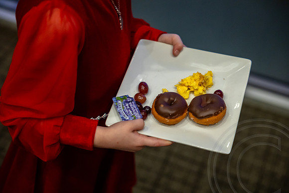 BreakfastWSantaGivaudan_JimGormley_120223-7968