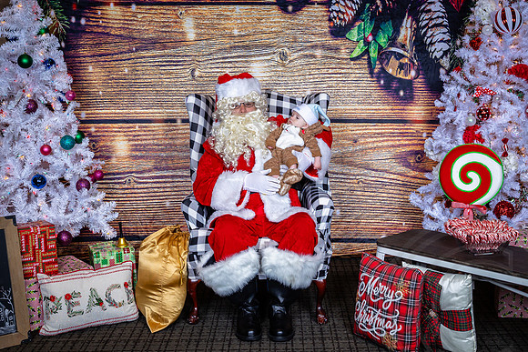 BreakfastWSantaGivaudan_JimGormley_120223-8022