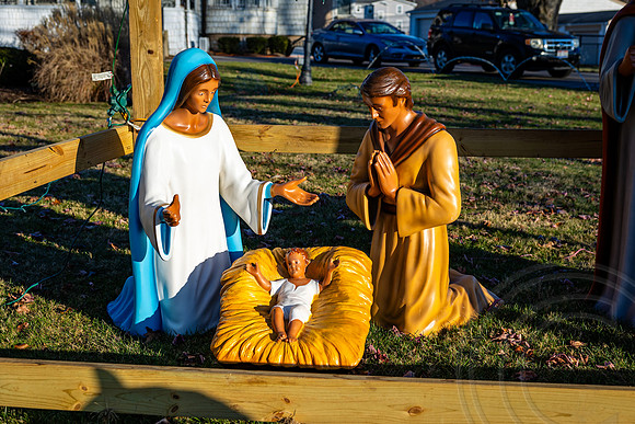 ChristmasStMonica_JimGormley_121423-9627