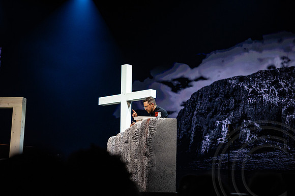 GoodFriday_JimGormley_041825-7368