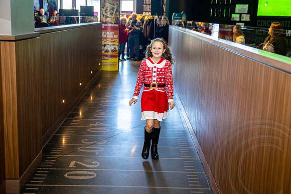 Santa-Givaudan_JimGormley_120322-4504