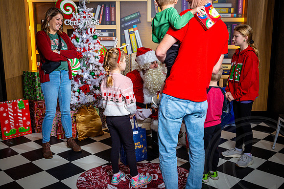 BreakfastSanta_JimGormley_120724-3146